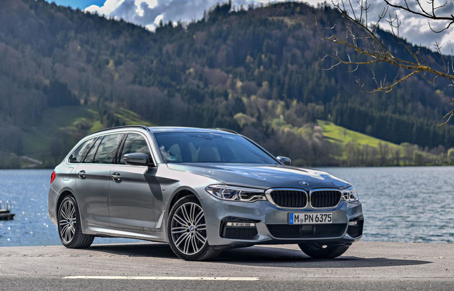 Test Bmw 530d Xdrive Touring Zabijak Suv Autozive