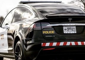 Švýcarsko, Basilek - Policie, Tesla X-100D